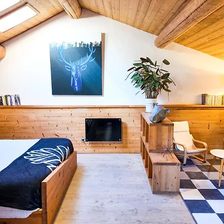 Appartement Le Grenier 1821 - Mini - Centre Village - Aravistour